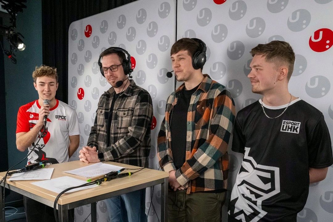 Záběr z pátého derby